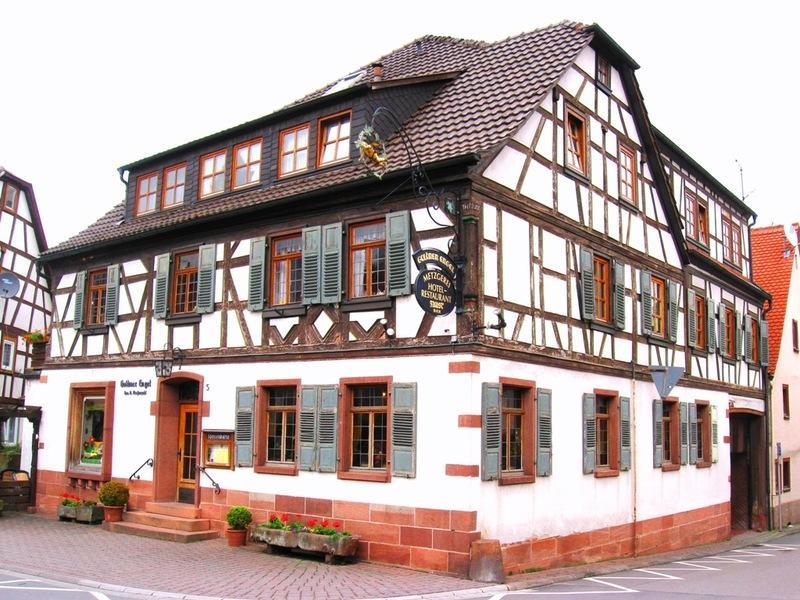 Goldner Engel, Restaurant - Hotel - Metzgerei Laudenbach  Esterno foto